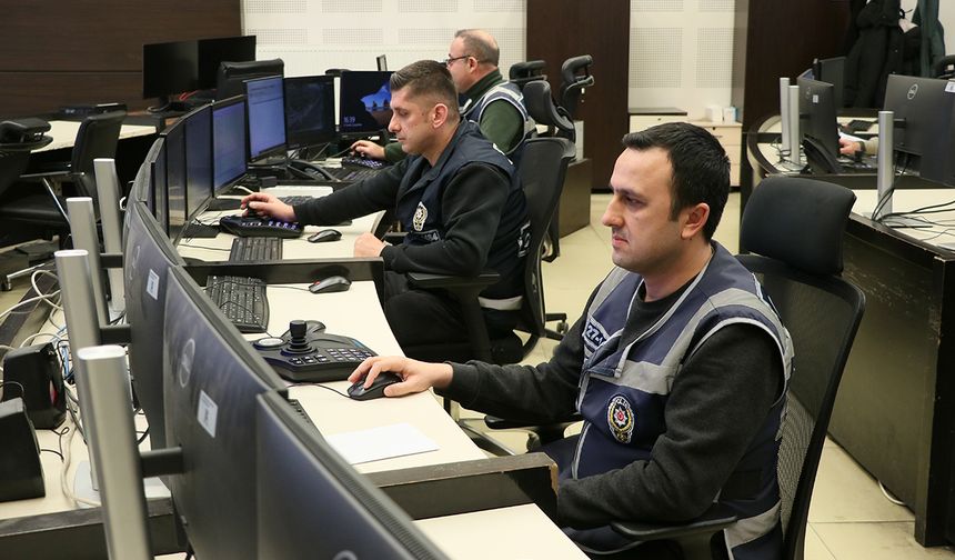 Yılbaşı gecesinde 12 bin görevli