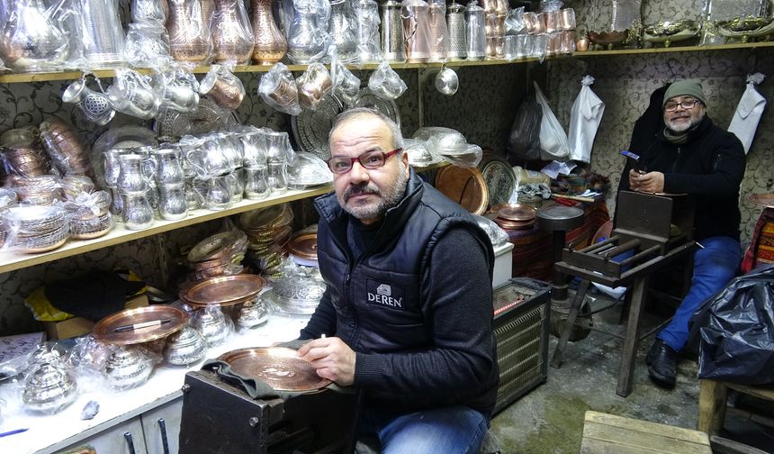 42 yıldır bakır işliyorlar