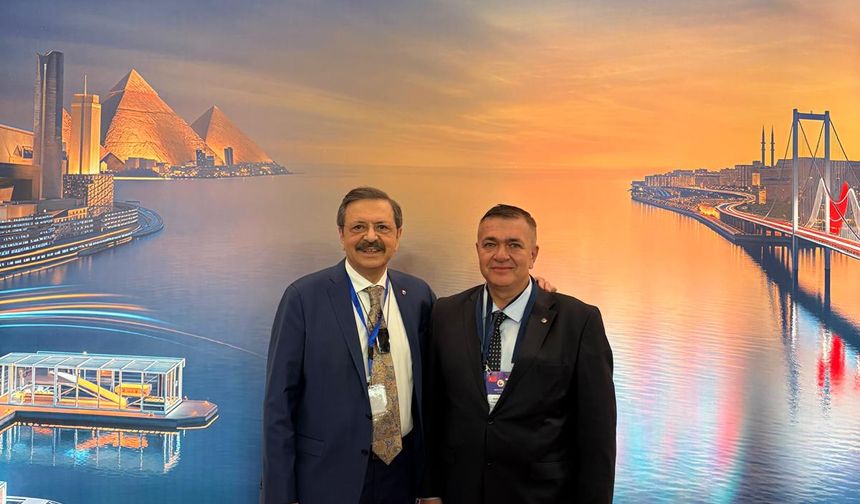 Akıncı iş forumuna katıldı