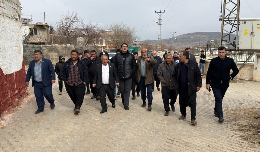 Başkan mahalle gezileri sürdürüyor