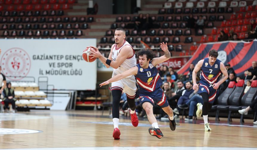 Basketbolda hız kesmiyoruz