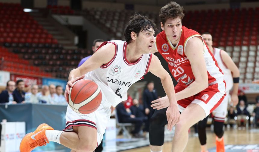 Lider Gaziantep hata affetmedi: 70-57