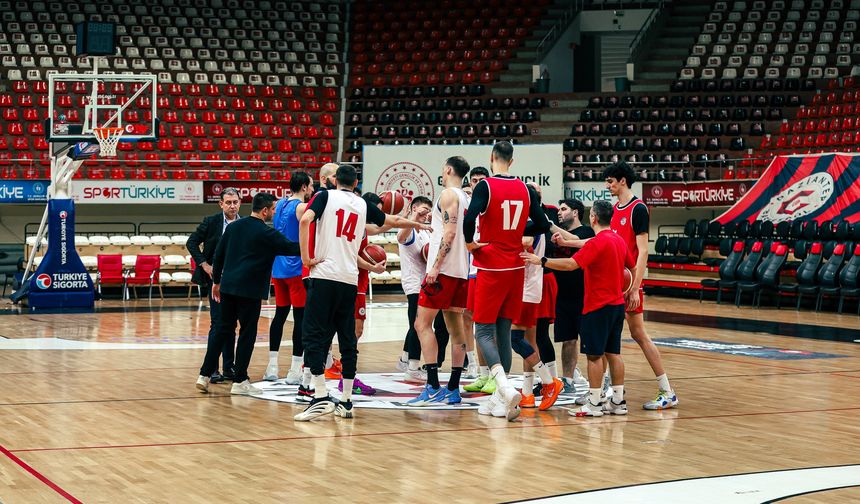 Gaziantep Basketbol liderlik için sahada