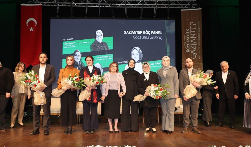 Dünya’ya insanlık dersi vereceğiz