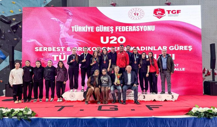 Gaziantepli Sema 3. oldu