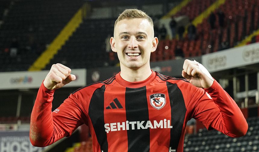 Kozlowski’den altın dokunuş