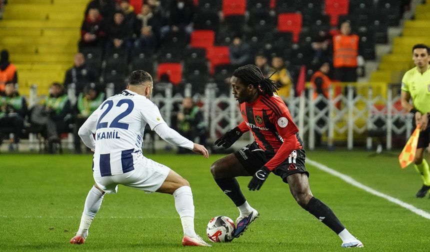 Lungoyi farkını gösterdi