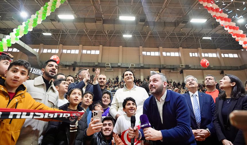 Şehitkamil’de spor dolu buluşma