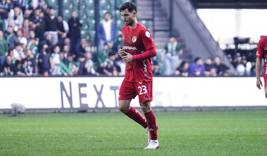 Talha herkesten özür diledi