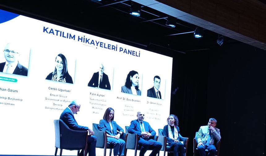 Aslan’dan demokrasi modeli bilgisi