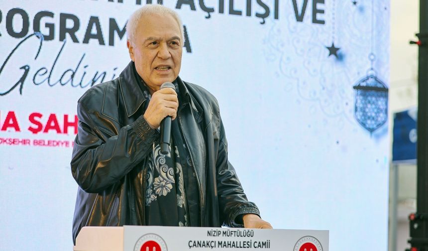 Cumhuriyeti koruyamayacaksak yerin dibine girelim