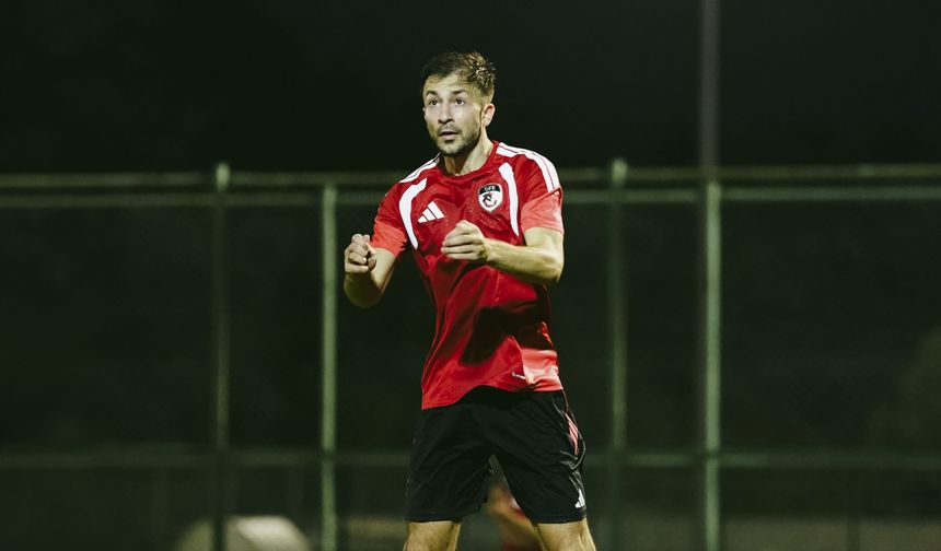 Halil görev bekliyor
