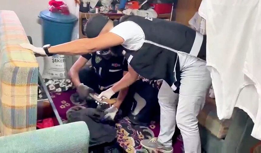 Tetikçi ve Sosyal medya çetelerine şok baskın