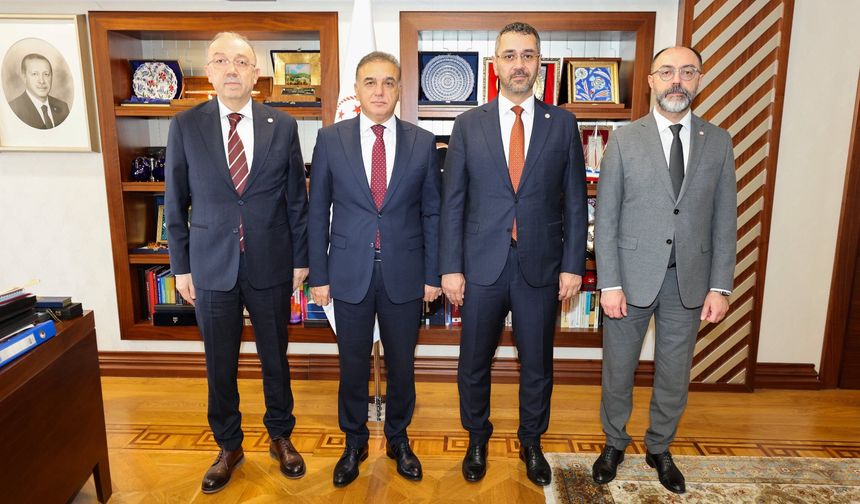 Demirci bakan yardımcısına gitti