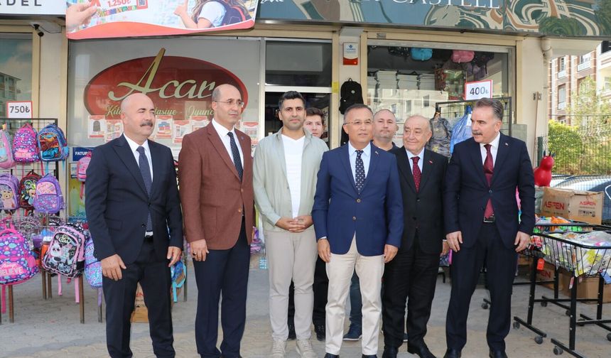 Öğrenciye alışveriş çeki çok işe yarıyor