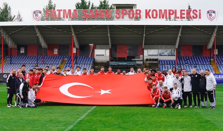29 Ekim’i kutladılar