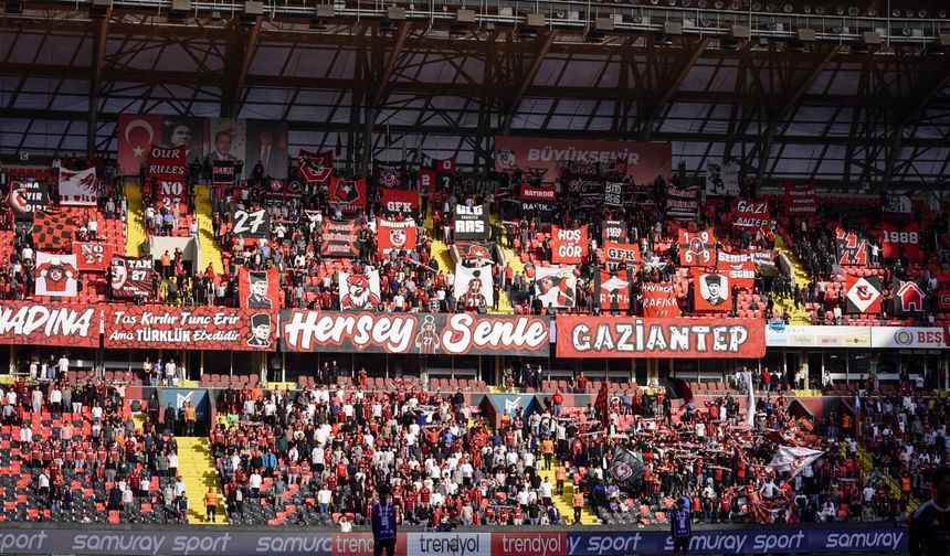 Alkışlar Ultras Hoşgör’e