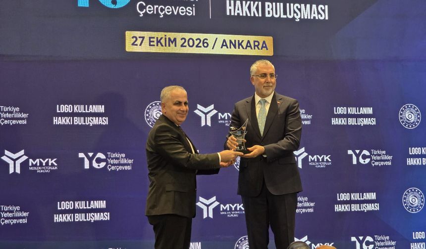 Işıkhan’dan Rektöre plaket