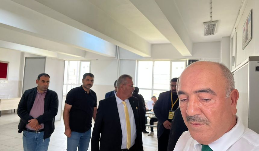 Dört listeli yarışın kazananı Tabur oldu
