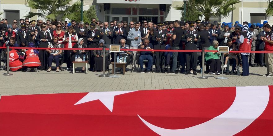 Şehit Hasan Bozkurt için Osmaniye'de tören düzenlendi