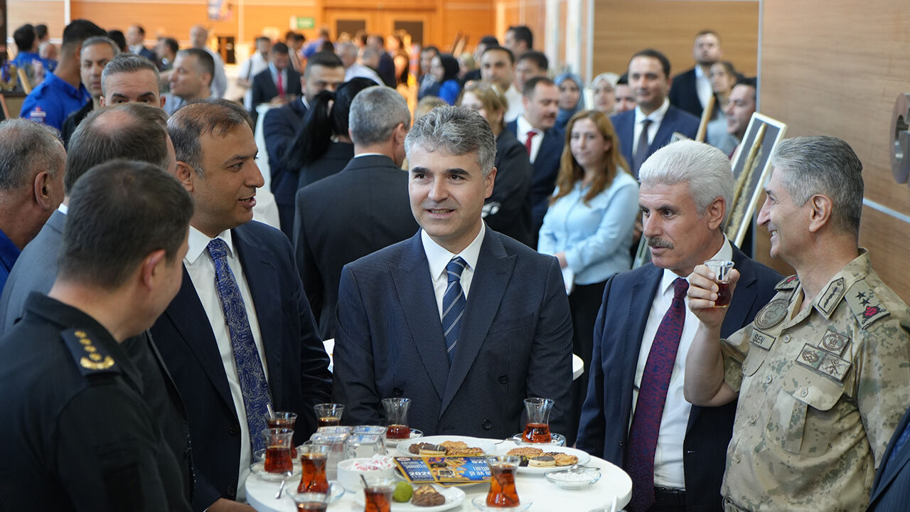 Acıl5