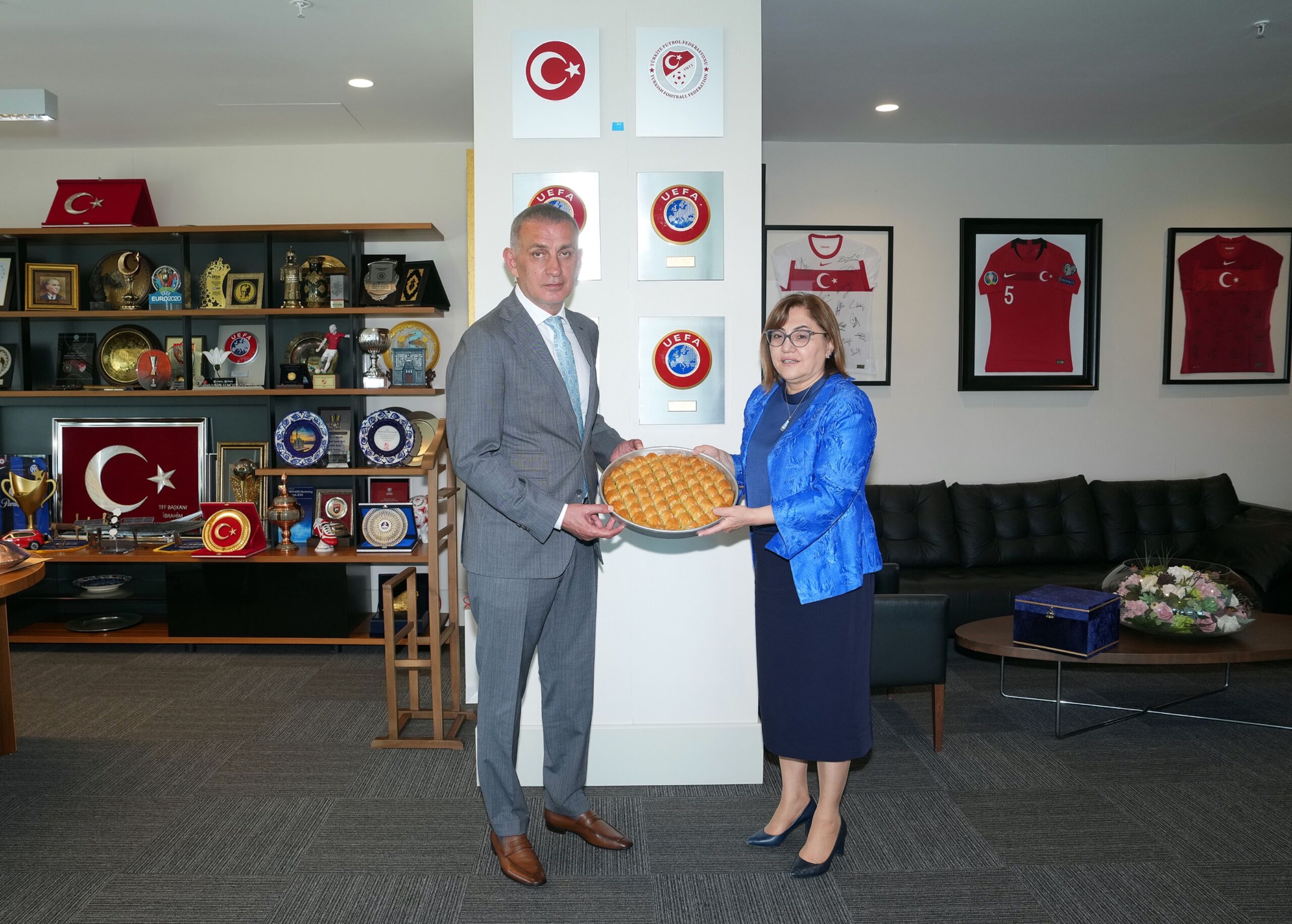 Şahin, Tff Başkanına2