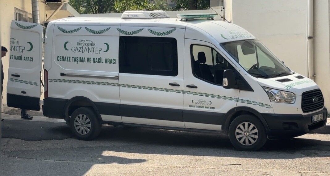 Kaynar suyun altında kalan genç işçi öldü